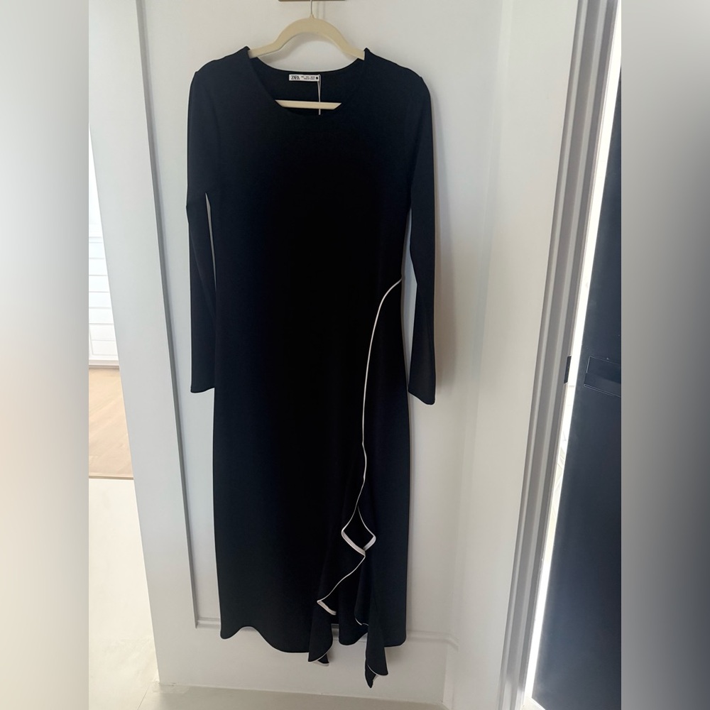 Zara Black Long Sleeve Dress with White Accent